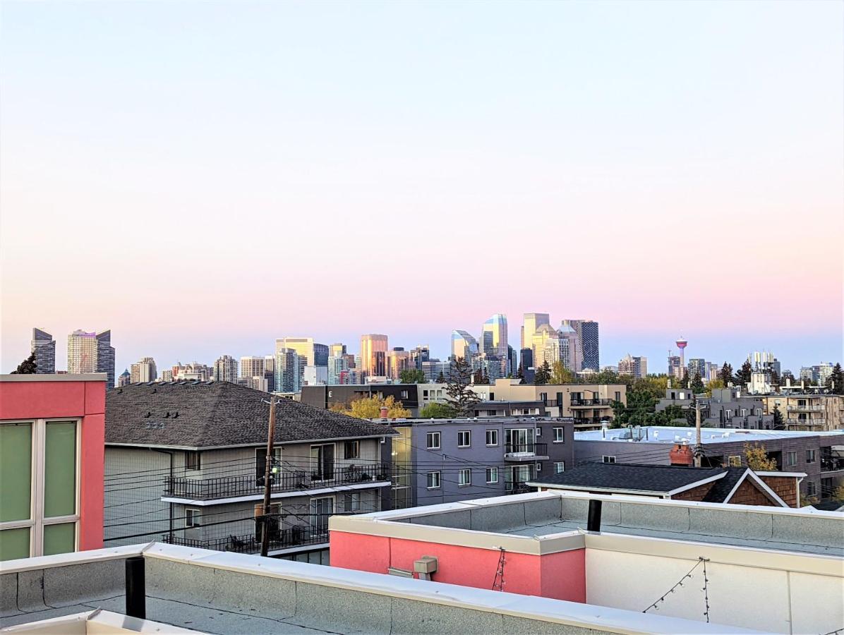 Monki Di Executive Suites - Glas - Luxury Inner City Home 3 Min To Downtown W Private Rooftop Patio Fireplace Calgary Zewnętrze zdjęcie